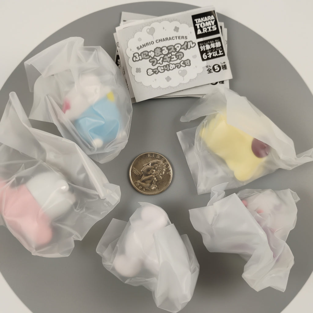 Sanrio Characters Funyumaru Style Figure Mattari Mix Complete Set