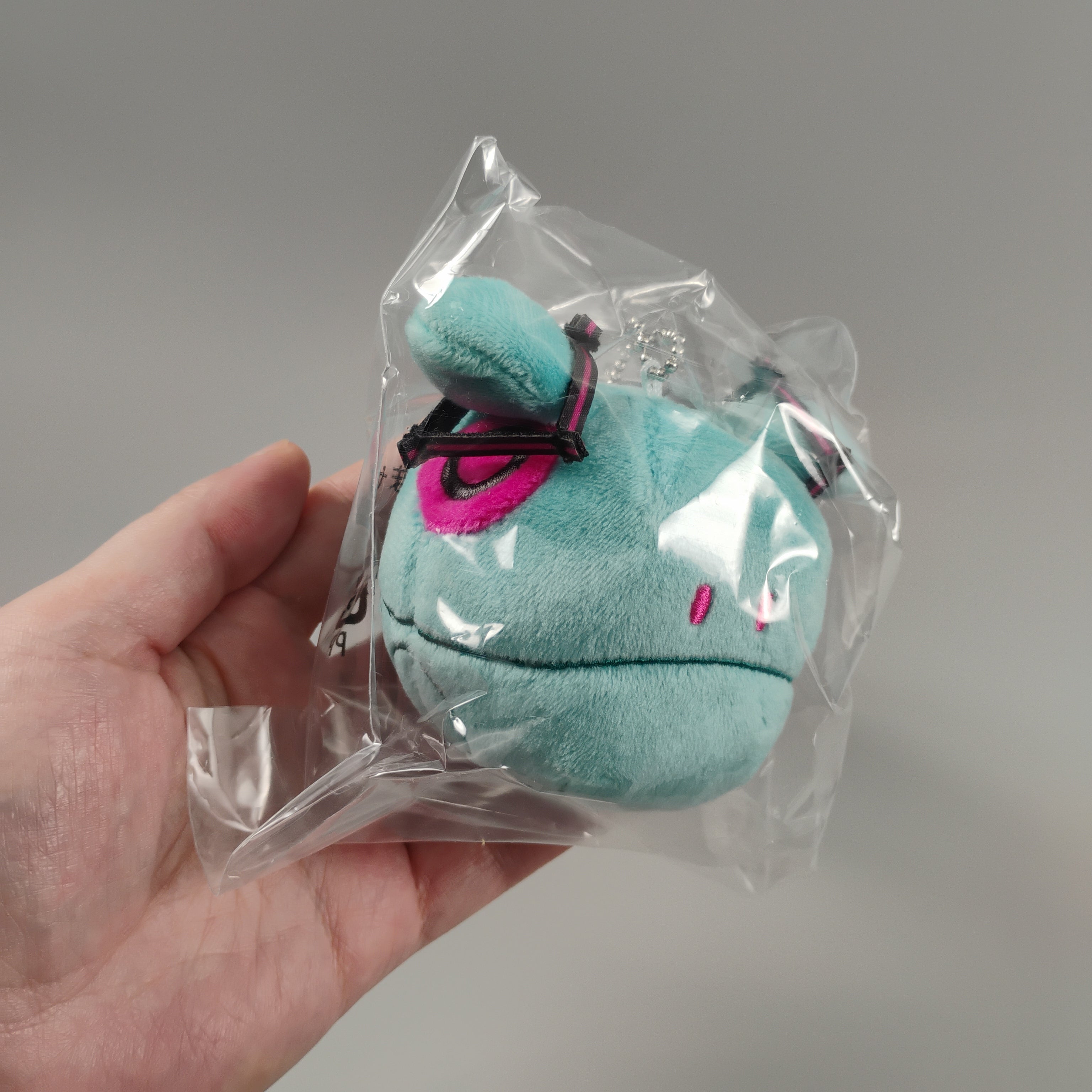 Gundam 45th Anniversary x Hatsune Miku Haro Purinui Mascot 3-inch Plush Keychain